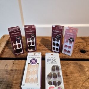 imPRESS Press-On Nails Set